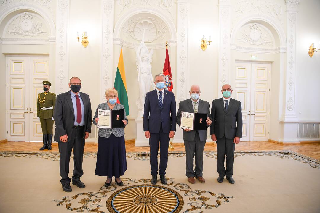 Prezidentas apdovanojo žydų gelbėtojus