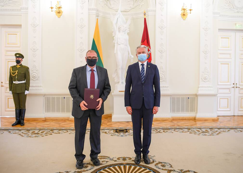Prezidentas apdovanojo žydų gelbėtojus