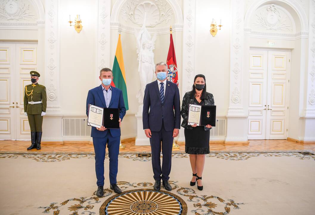 Prezidentas apdovanojo žydų gelbėtojus