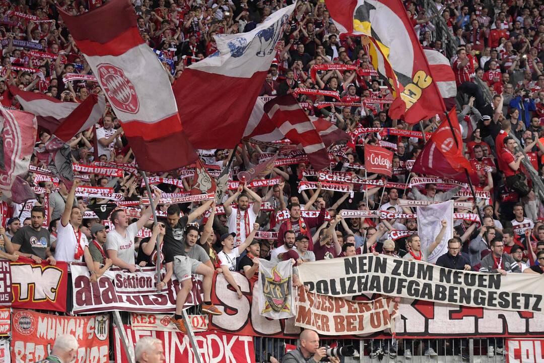 Keliaujantiems per Lietuvą futbolo fanams ypatingų palengvinimų nebus