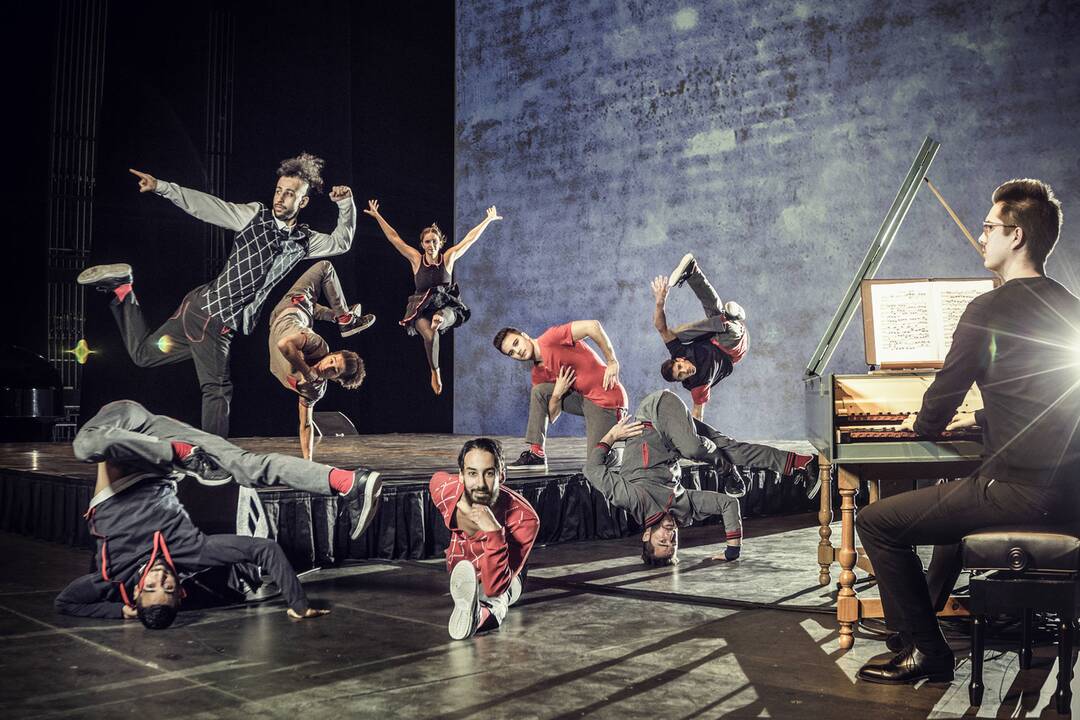 Skrydis: gatvės šokėjų trupė „Flying steps“ pristatys unikalų projektą „Flying Bach“.
