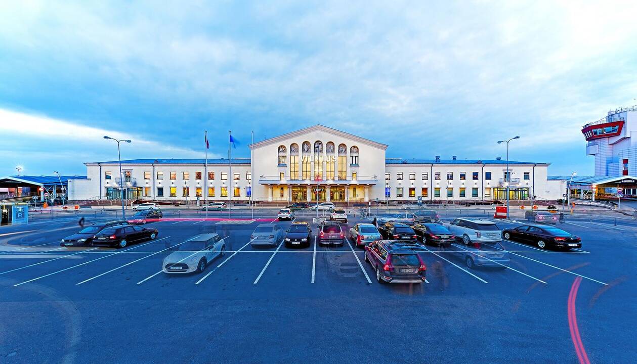 Penki mitai apie Vilniaus oro uosto kilimo ir tūpimo tako rekonstrukciją