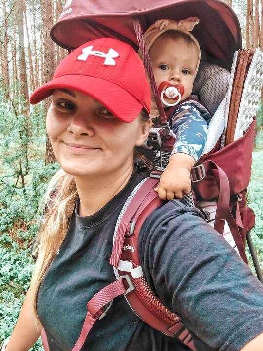 Laisvalaikis: I. Stundžiaitė su vaikais daug laiko gryname ore leidžia ištisus metus – kopia į kalnus, eina į žygius, stovyklauja