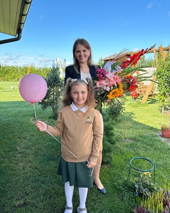 Esmė: S. ir M. Beinariams svarbiausia, kad mergaitės augtų laimingoje šeimoje, kurioje būtų puoselėjamos tam tikros vertybės.