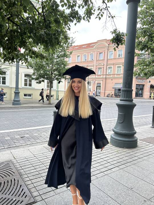 Ceremonija: akimirka iš diplomų įteikimo šventės Bordo.