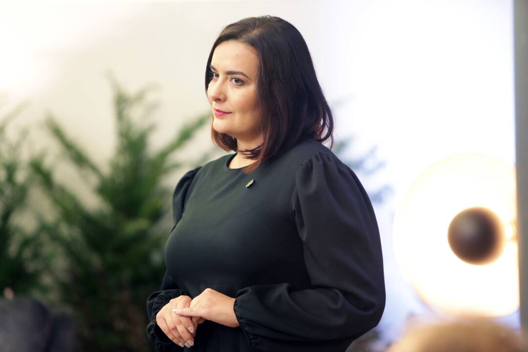 Žavisi: į bibliotekas užsukę lankytojai kartais ieško ir seno leidimo knygų.