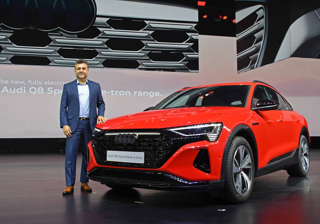 Lyderis: „Toyota RAV4“ – antrąjį šių metų ketvirtį geriausiai parduodamas naujas automobilis Lietuvoje.