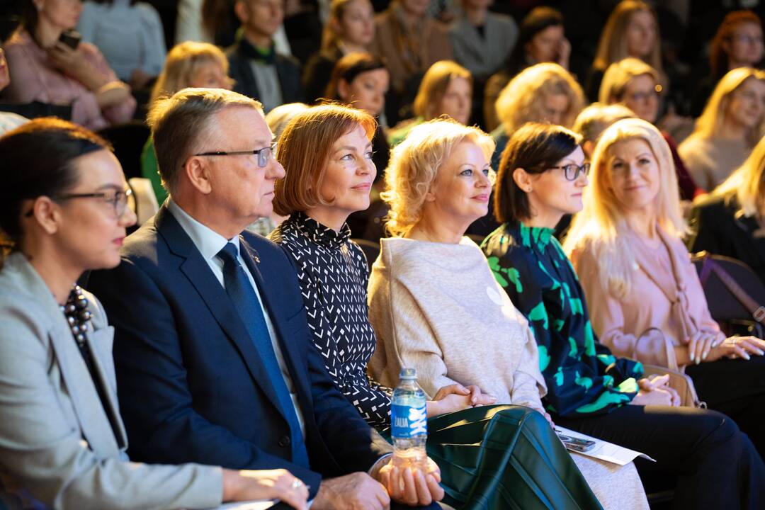 Aktualu: konferencijos metu diskutuota apie dirbtinio intelekto panaudojimą versle.
