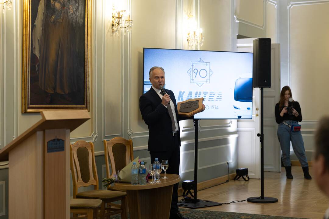 Diskusija: konferencijoje „Kelyje nuo 1934-ųjų“ aptarta ne tik keleivinio transporto kūrimo istorija, bet ir tai, kas laukia ateityje.