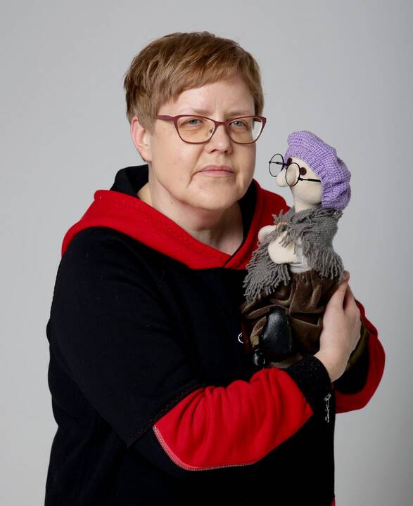 „Kai man liūdna, aš kalbuosi su savo lėlėmis“, – neslepia „Drakoniuko“ teatro aktorė.