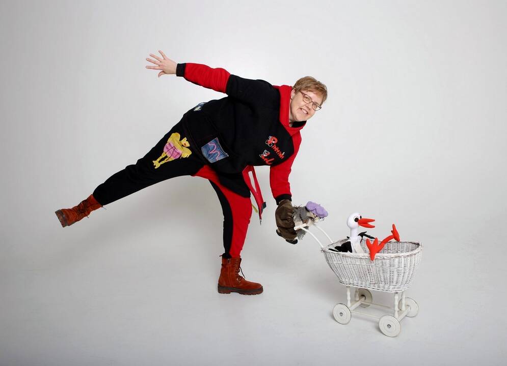 „Kai man liūdna, aš kalbuosi su savo lėlėmis“, – neslepia „Drakoniuko“ teatro aktorė.