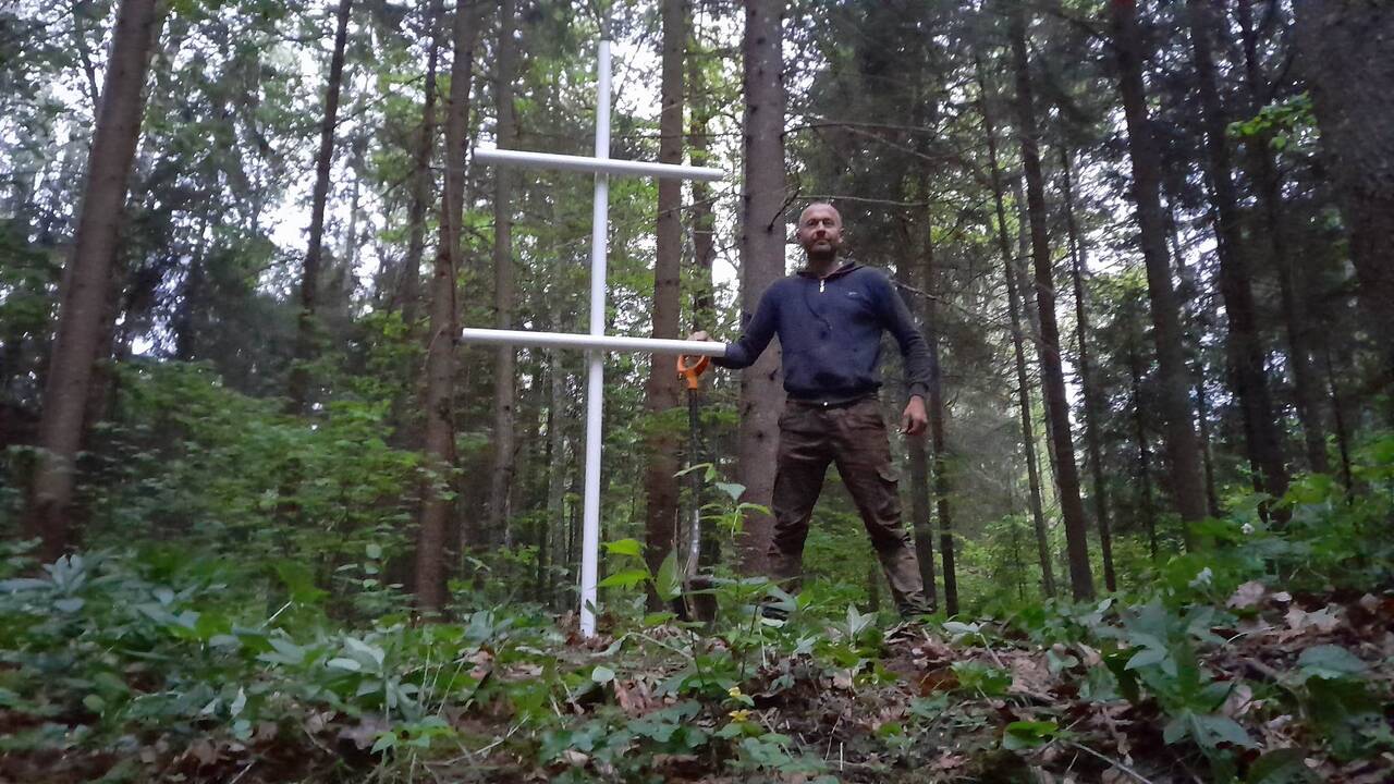 Savybės: pasak N. Vilbiko, ieškant karinės technikos fragmentų svarbu akylumas ir kantrybė. 