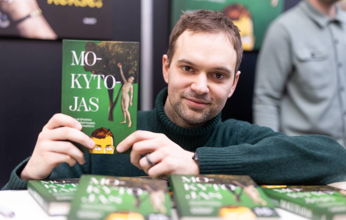  Sėkmė: „Tai bene pirma lietuvių autoriaus knyga, kurios dėmesio centre atsiduria mokytojas“, – paaiškina jau šešto leidimo sulaukusios knygos sėkmę K. Klimas.