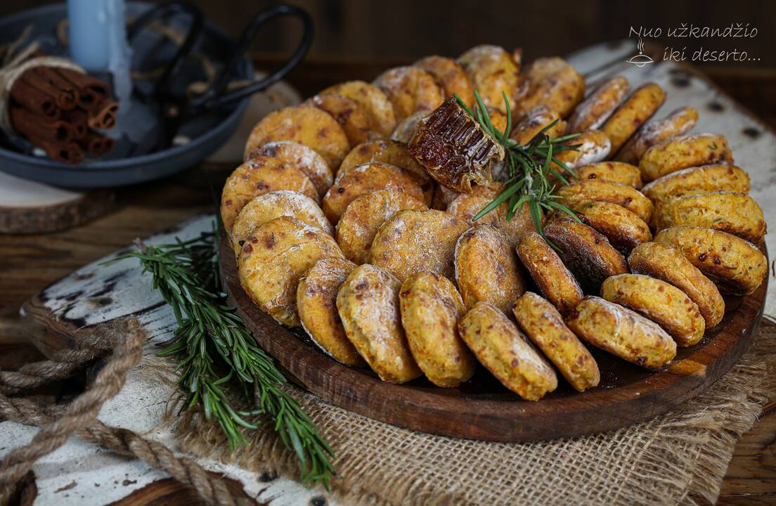 Tradicijos: Naujuosius O. Stakucevič sutinka namuose su pačiais artimiausiais žmonėmis ir augintiniu.