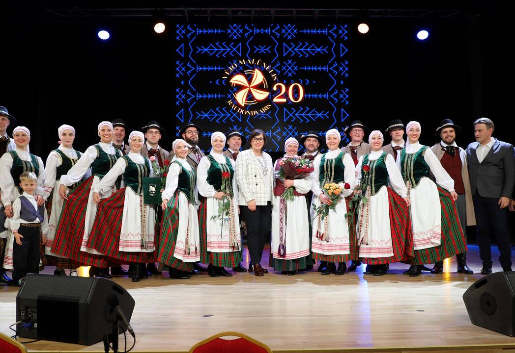 Sukaktis: „Vėjo malūnėlio“ kolektyvo vyresniųjų grupės istorija prasidėjo 2003-iaisiais.
