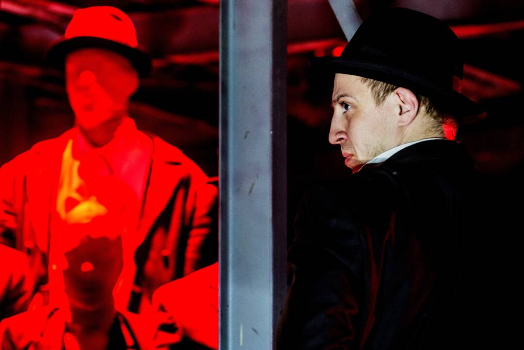 „Šie metai man ypatingi ir tuo, kad būtent prieš 20 metų pirmą kartą užlipau ant profesionalios scenos“, – sako rugsėjo 1-ąją 40-metį pasitikęs aktorius M. Repšys.