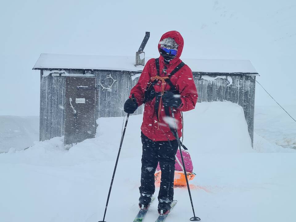 Startas: šeimos komanda pasiruošusi įveikti slidėmis 10–20 km. 