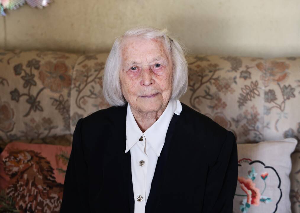 Dėmesys: Kauno rajono savivaldybė puoselėja gražią tradiciją – pasveikinti amžiaus jubiliejaus sulaukusius gyventojus. 