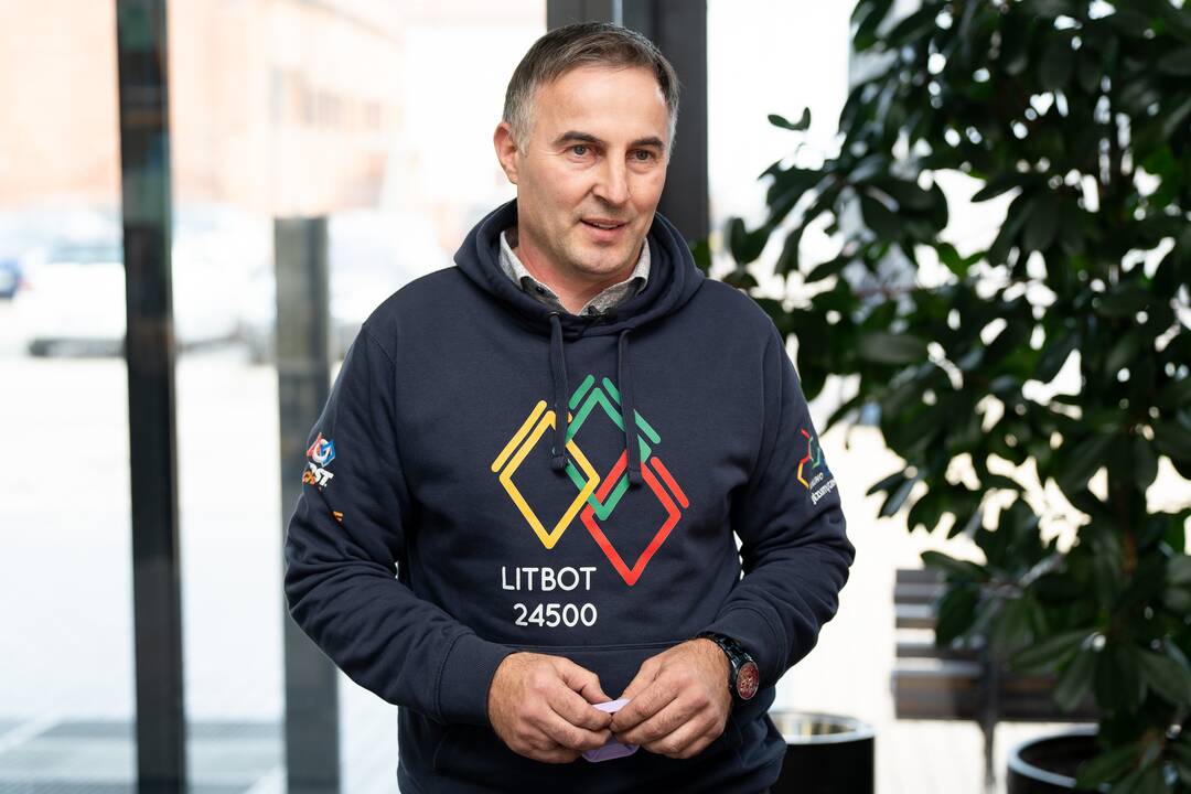 Kartu: „LitBot“ komanda nusiteikusi naujiems iššūkiams.
