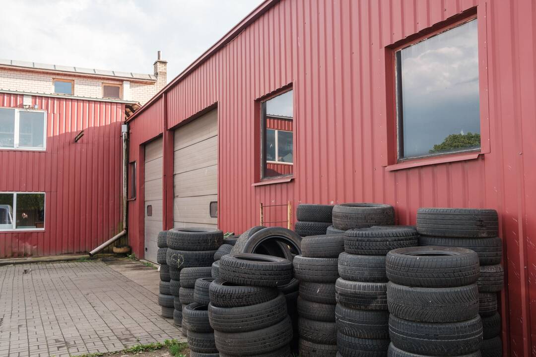 Pažeidimai: „Šiaurės žiedo“ autoservisas užima didesnį plotą, nei nurodyta „Registrų centre“.