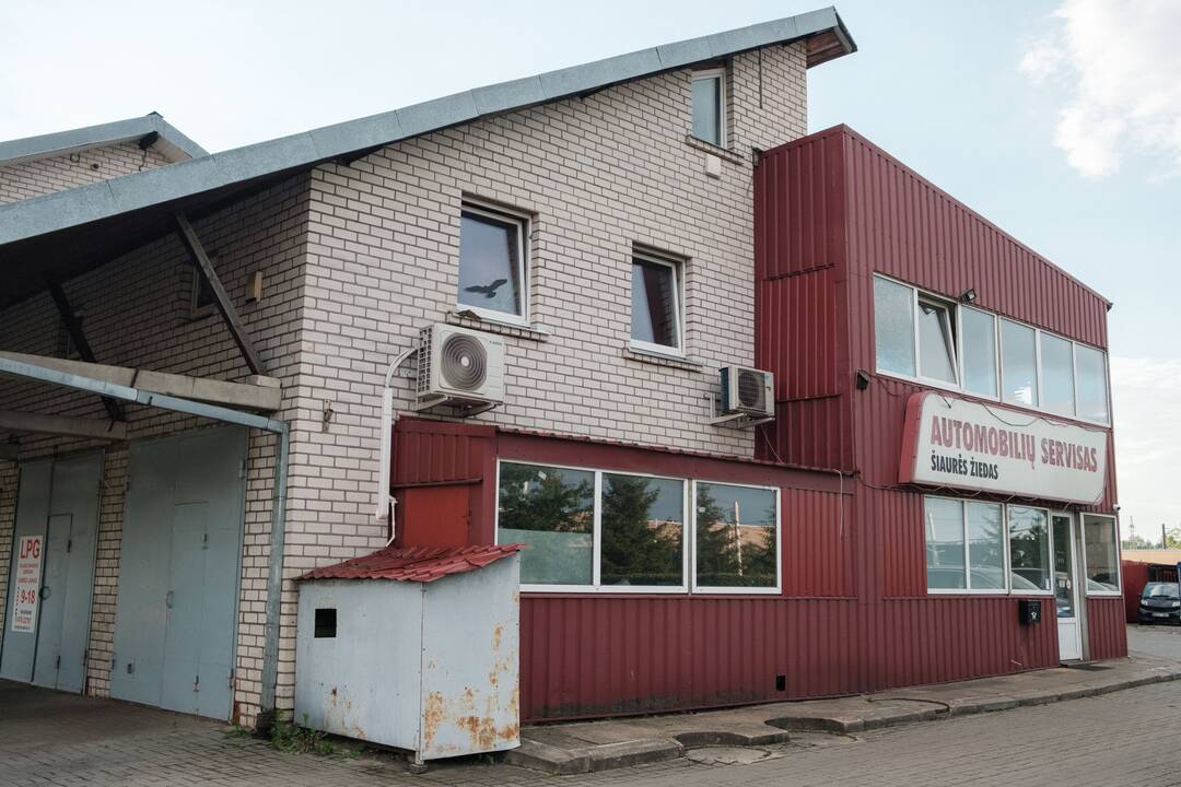 Pažeidimai: „Šiaurės žiedo“ autoservisas užima didesnį plotą, nei nurodyta „Registrų centre“.
