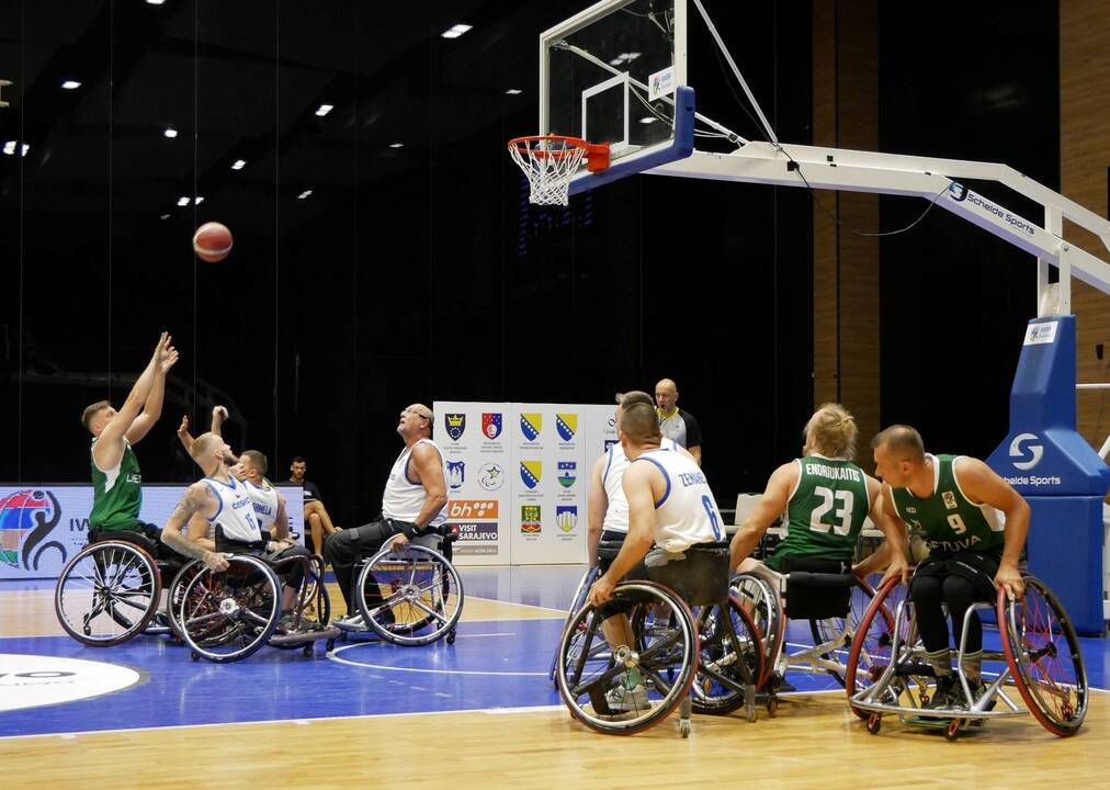 Pabaigtuvės: Lietuvos vežimėlių krepšinio rinktinė kovojo Europos čempionato B diviziono mažajame finale.