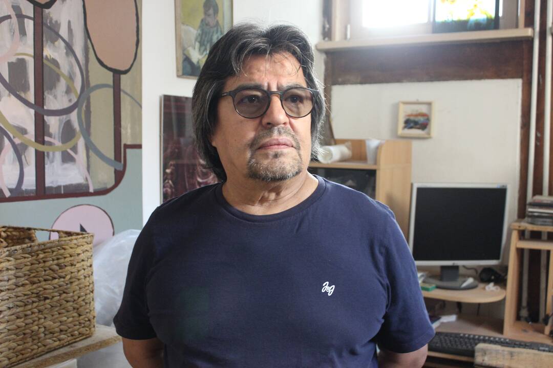 Prigijo: keramikas ir galerijos savininkas I. Baroti apsigyveno Klaipėdoje beveik prieš 40 metų. Menininkas neslepia čia atradęs savo tikruosius namus.