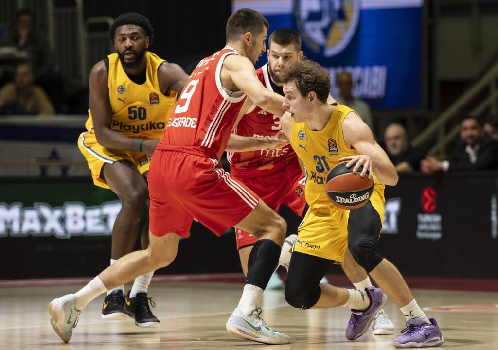 Potencialas: 185 cm ūgio žalgirietis S. Francisco blokavo du „Panathinaikos“ žaidėjų metimus.