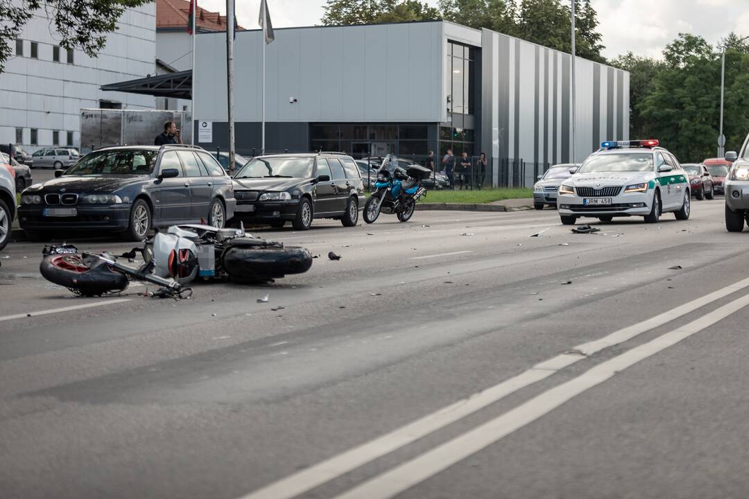 Žiauru: iškart po motociklininkų sezono atidarymo šventės per vieną parą Kaune žuvo net du jauni vyrai.