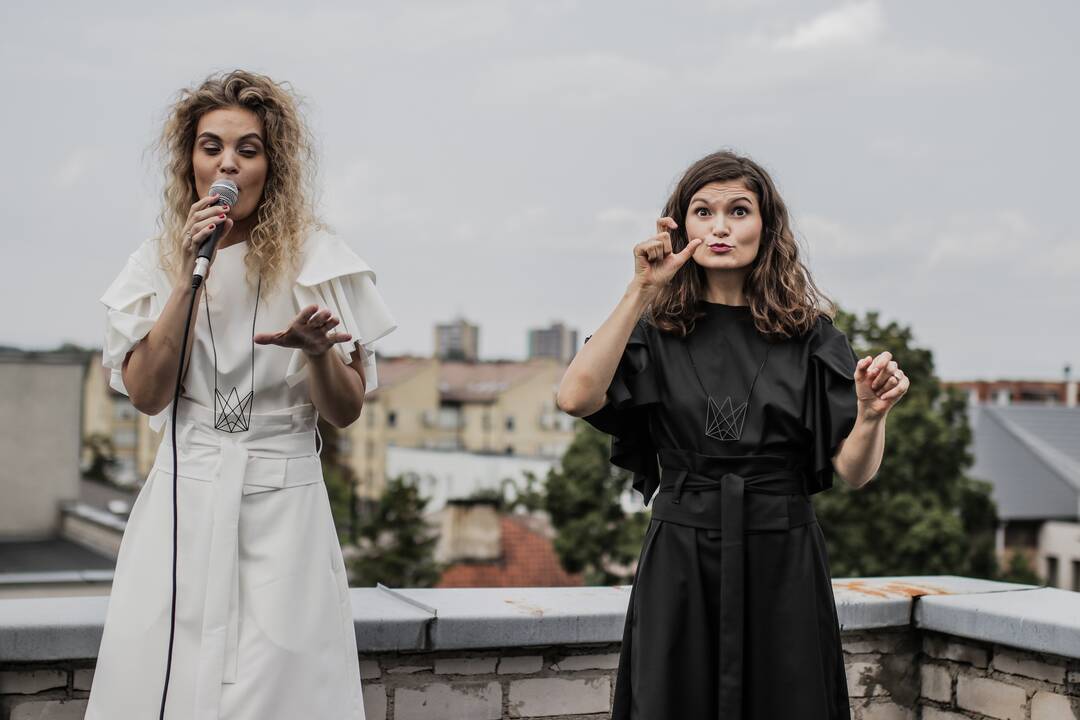 Esmė: A. ir A. Teresiai įsitikinę, kad svarbiausia – būti su savo vaikais.
