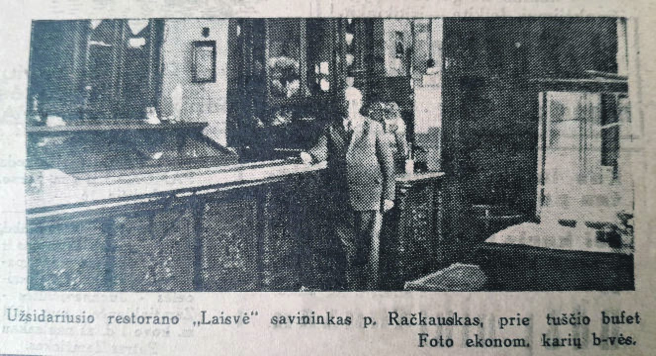 Įamžinta: O. Vitakauskytės knygyno atviruke – J. H. Osovskio knygynas XX a. 2-ajame dešimtmetyje. Muzikos instrumentų ir dviračių parduotuvė.