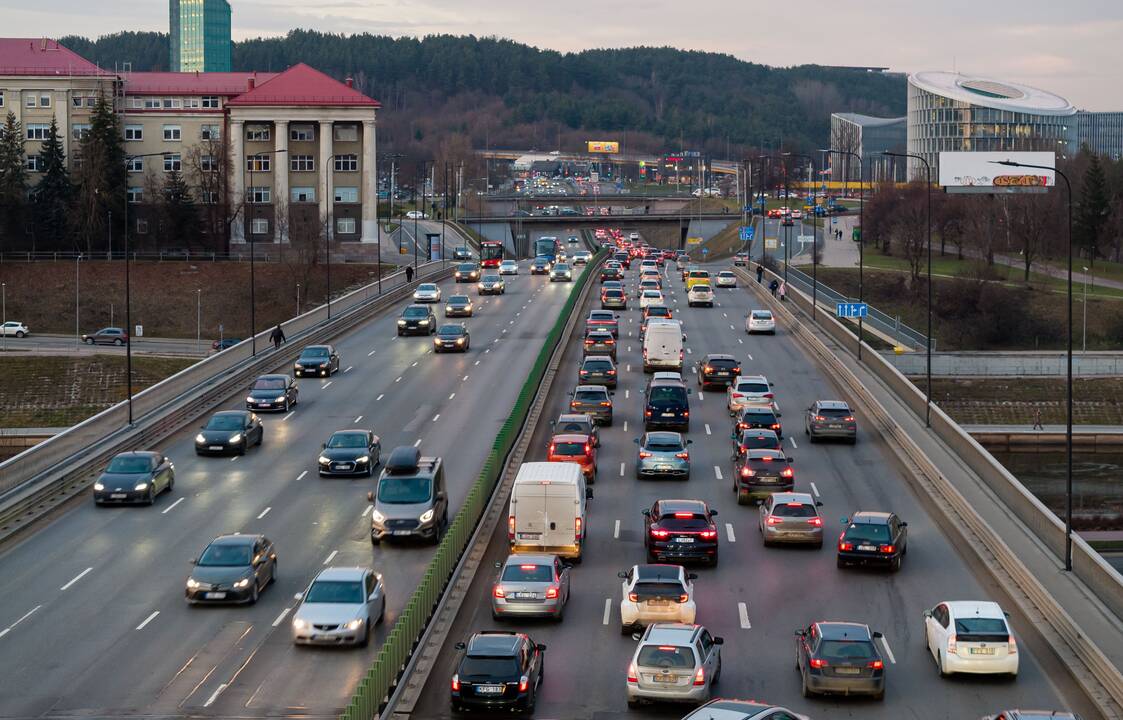 Pasišalinimas iš įvykio vietos: atsakė, kas gresia