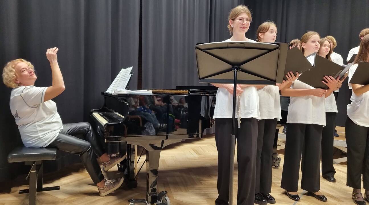 Patirtis: choro „Cantica“ (vad. R. Daugėla) koncertinės kelionės Austrijoje akimirkos.