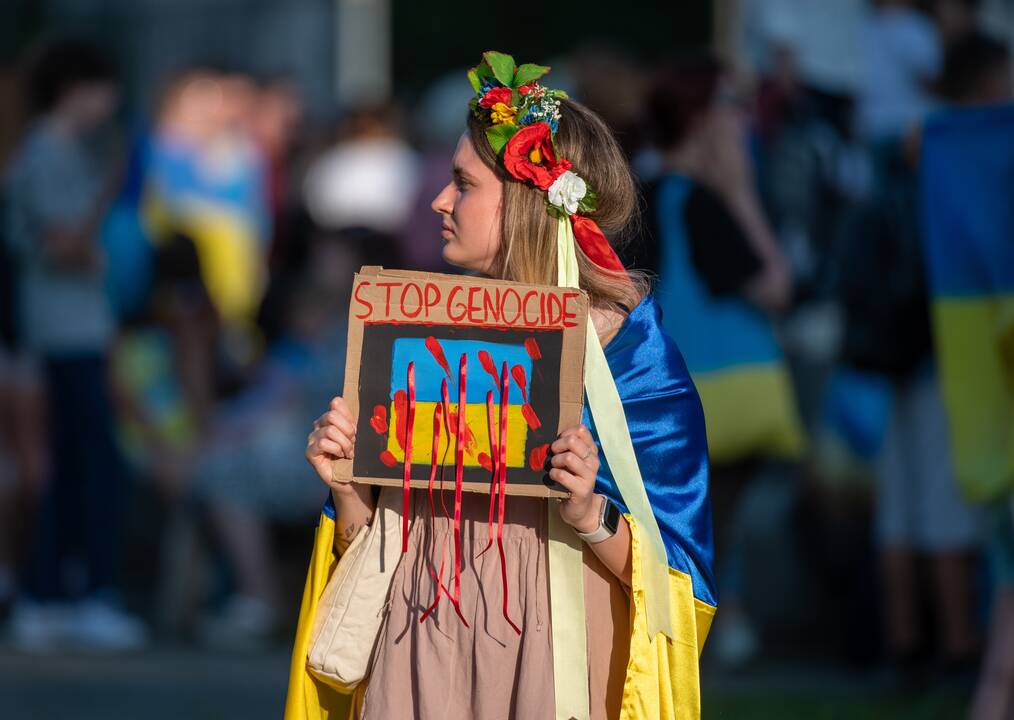 Mastas: Ukrainos generalinėje prokuratūroje šiuo metu užregistruota beveik 130 tūkst. karo nusikaltimų ir kitokių žiaurumų.