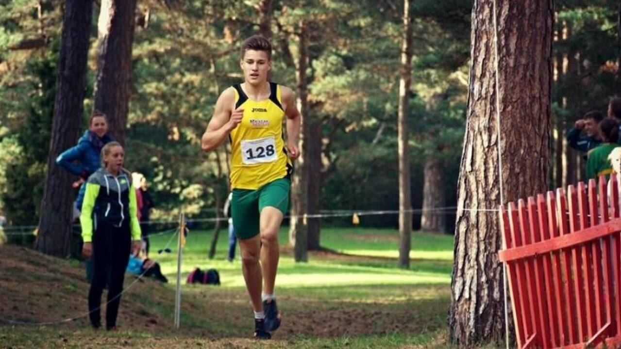 Bėgikas B. Mickus pasaulio jaunimo čempionate iškopė į pusfinalį