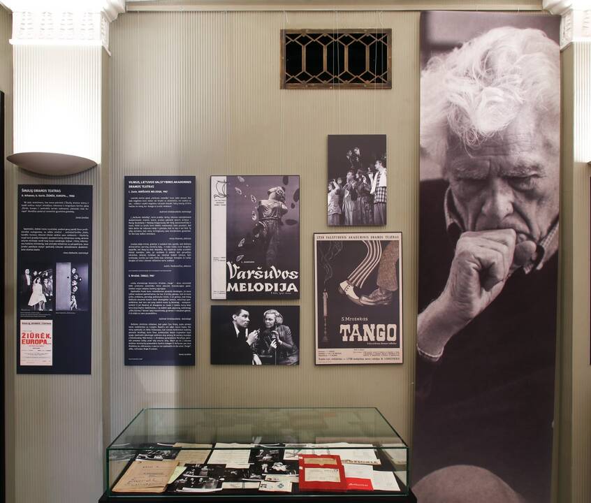 Scena iš spektaklio „Barbora Radvilaitė“, 1972 m