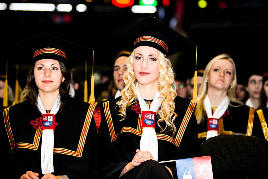 LSMU diplomų įteikimas