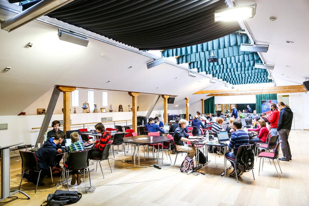 Kompiuterinių žaidimų kūrimo renginys „LT Game Jam 2015 Kaunas“