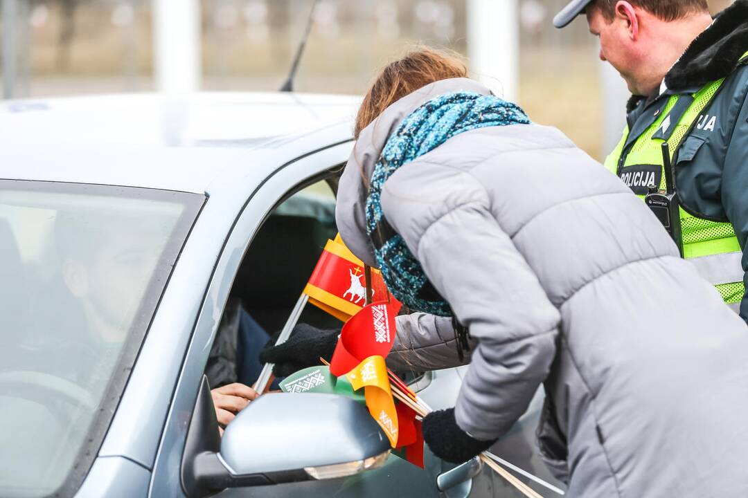 Policijos ir moksleivių akcija „Su Kovo 11-ąja“ 