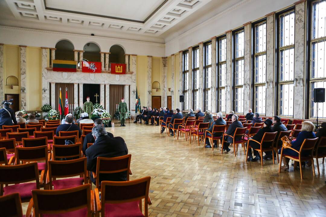 Atsisveikinimas su A. Patacku Kauno karininkų ramovėje