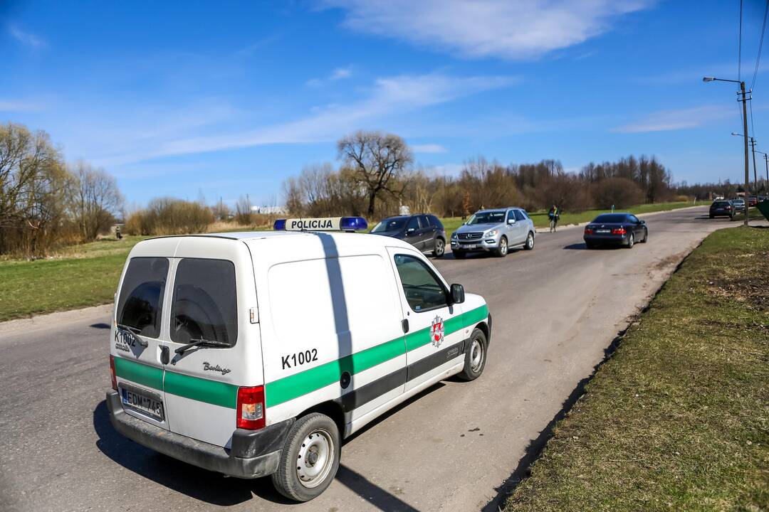 Partizanų gatvėje aidėjo šūviai