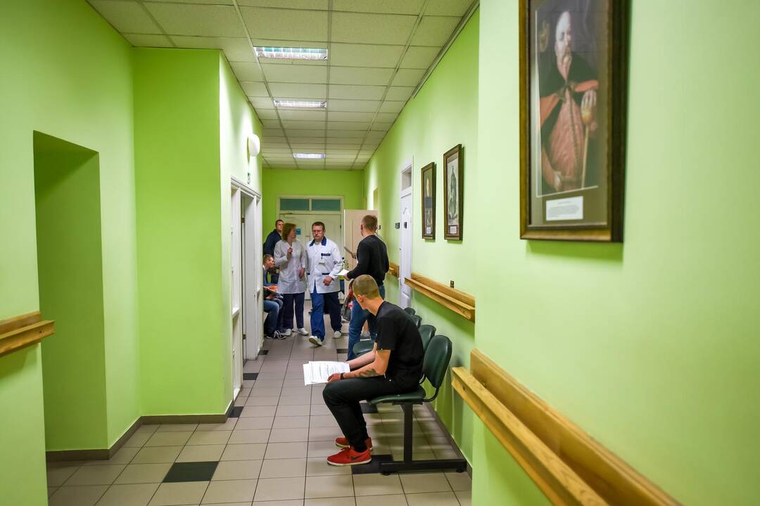 Savanorių sveikatos tikrinimas