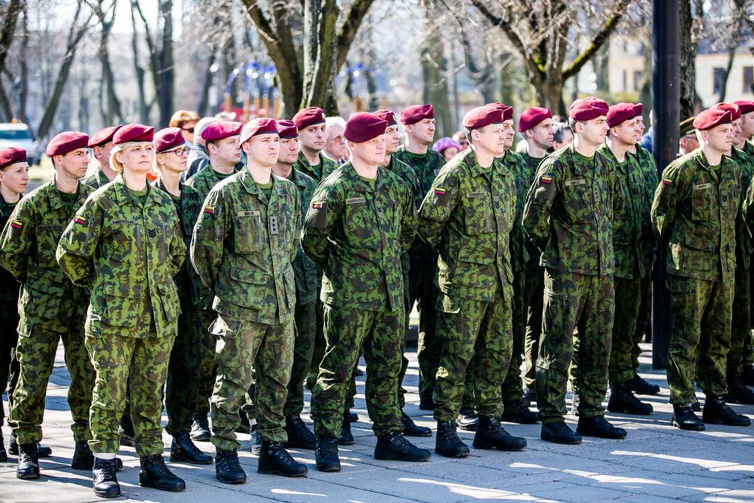 NATO vėliavos pakėlimo ceremonija Kaune