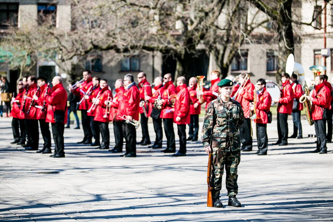 NATO vėliavos pakėlimo ceremonija Kaune