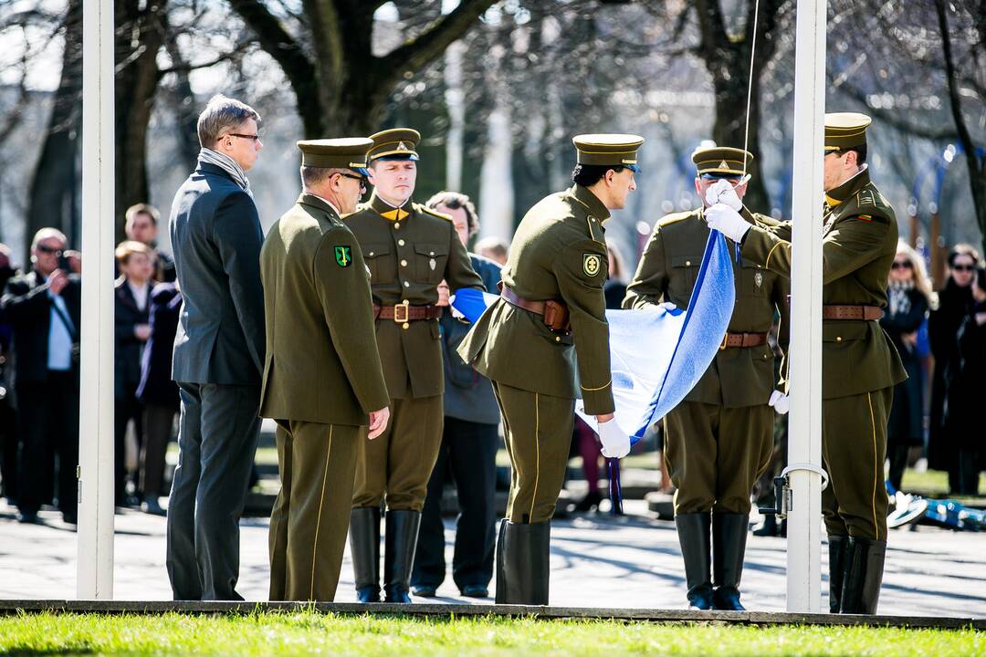 NATO vėliavos pakėlimo ceremonija Kaune