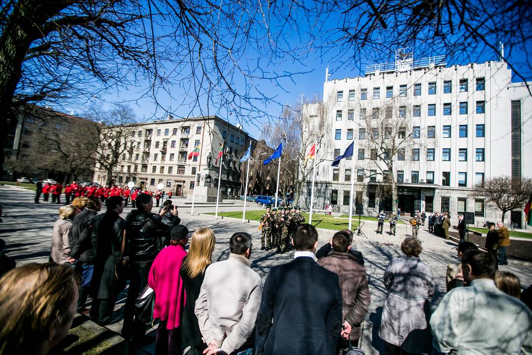 NATO vėliavos pakėlimo ceremonija Kaune