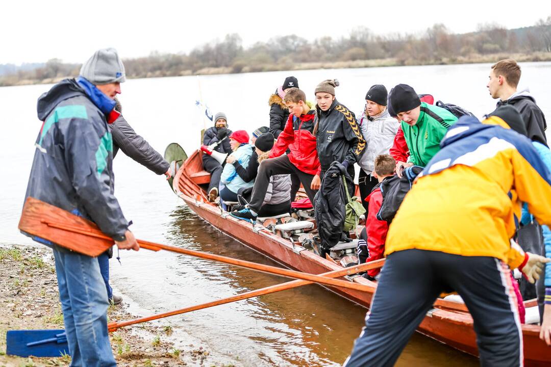 Vikingų laivai Zapyškyje