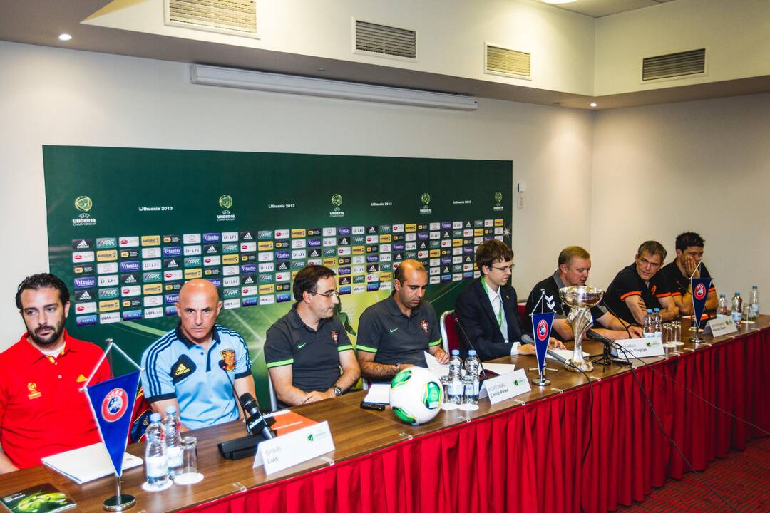  Europos U-19 futbolo čempionato spaudos konferencija