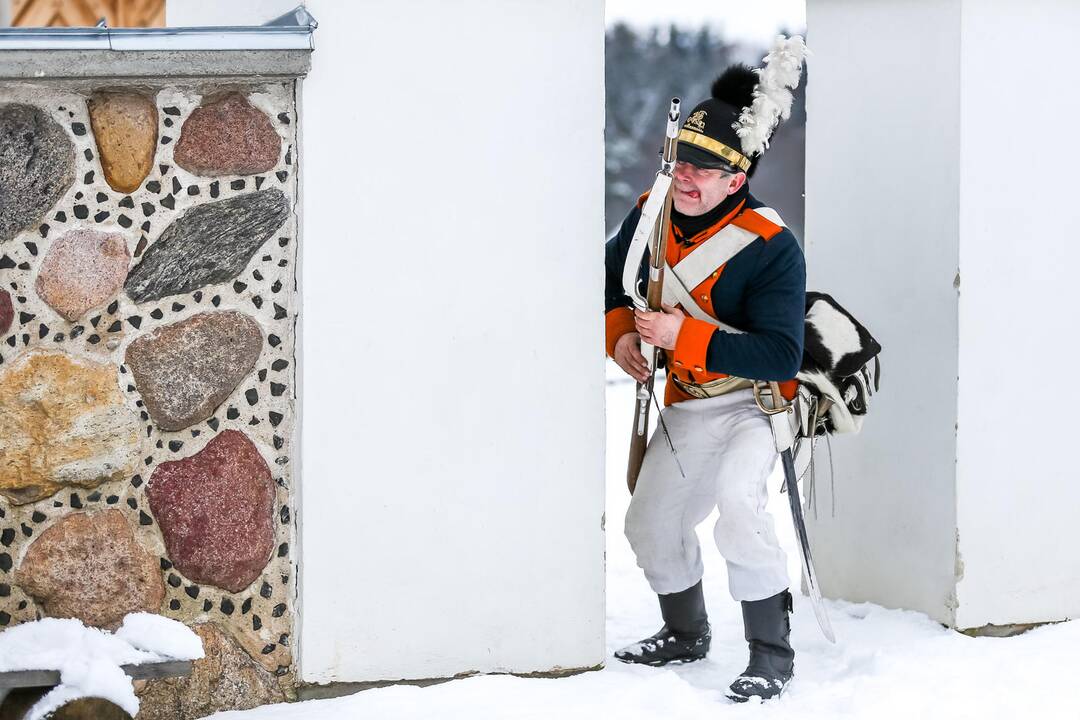 Prancūzų atsitraukimo iš Maskvos inscenizacija Rumšiškėse