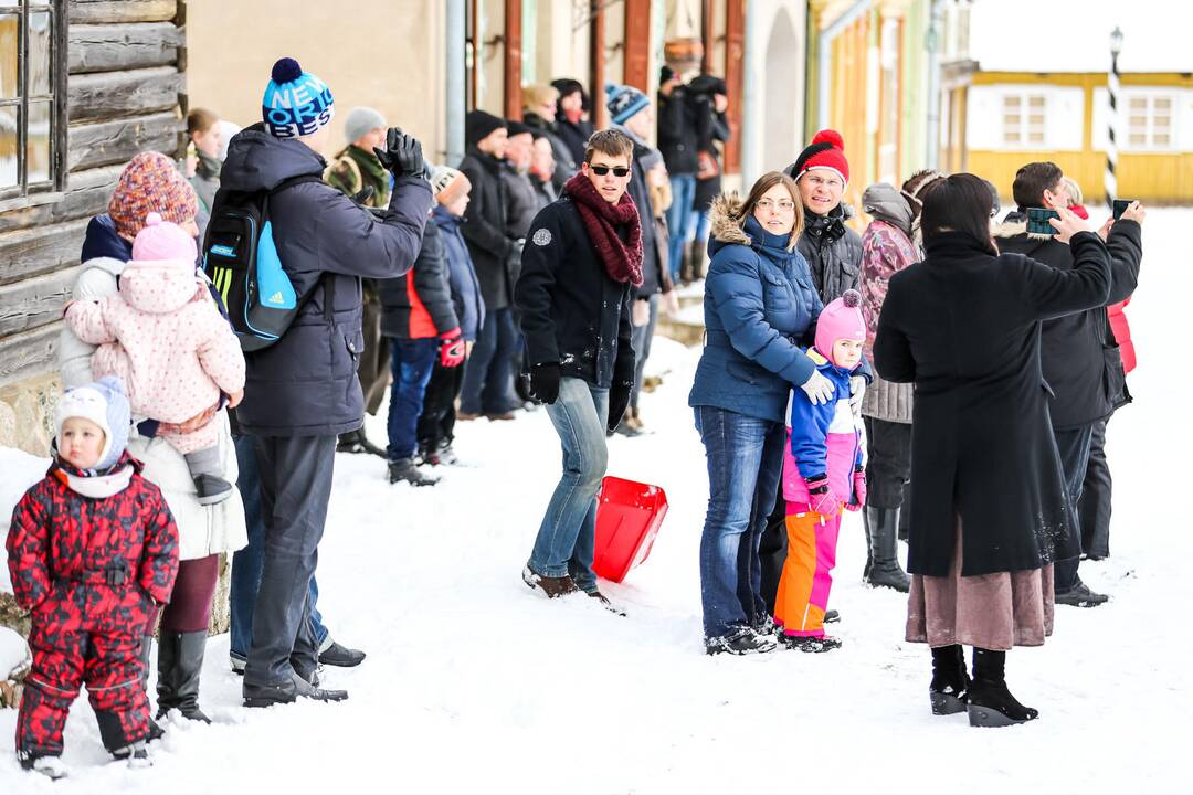 Prancūzų atsitraukimo iš Maskvos inscenizacija Rumšiškėse